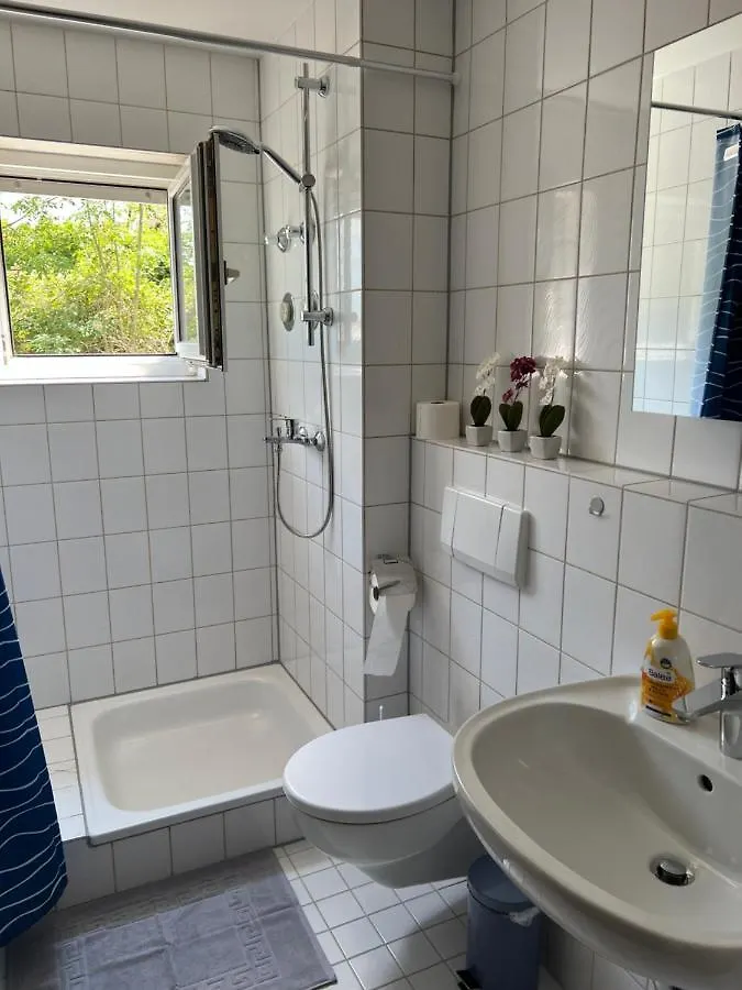 Apartment Nr. 5 Am Stuttgarter Flughafen/Messe Leinfelden-Echterdingen
